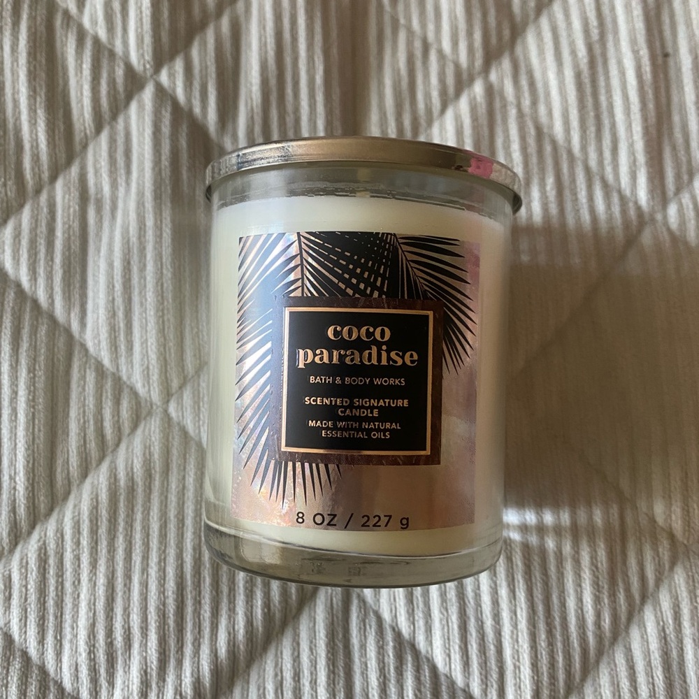 NWT bath & body works coco paradise candle